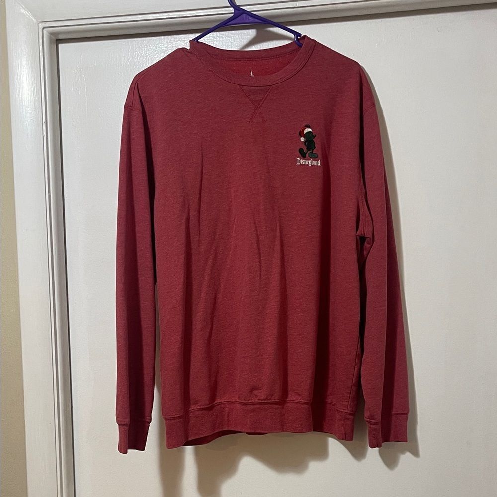 Disney women’s Red Crewneck shirt xxl
